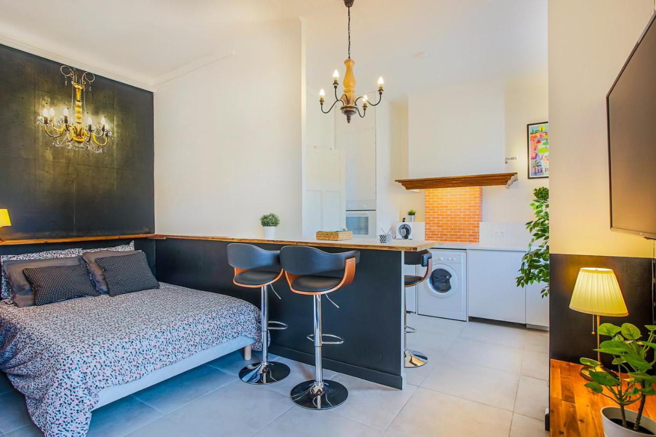 #3 Toulon Centre, Balcon, Lumineux, Stationnement Facile, Tout Confort מראה חיצוני תמונה